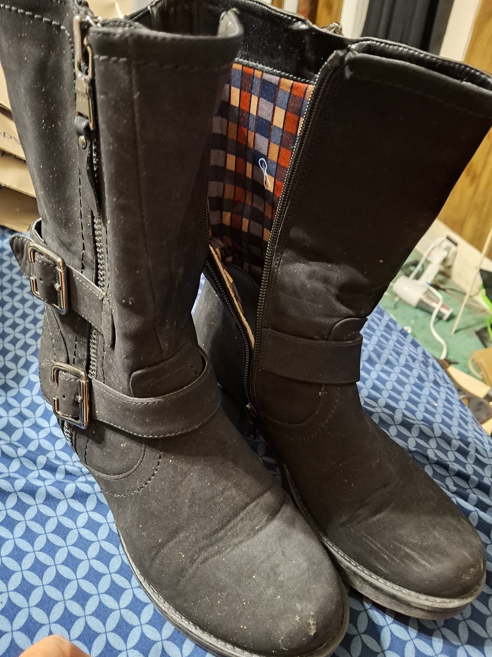 Black Moto Biker Boots Women’s 7M Buckle Zip Lug Sole Mid Calf